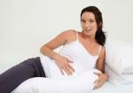 Těhotenský polštář Dreamgenii® bílý